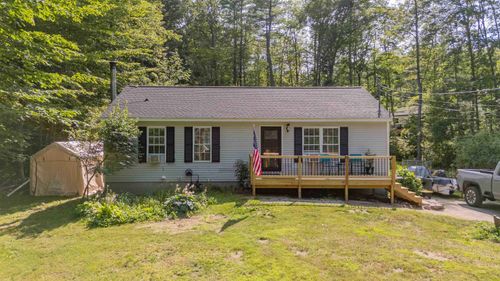 21 Woodcrest Dr, Ossipee, NH, 03864-7003 | Card Image