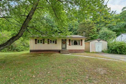 48 Valley Street, Laconia, NH, 03246 | Card Image