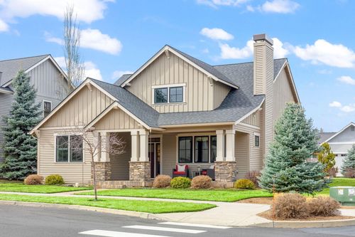 707 S Cottonwood St, Sisters, OR, 97759-2618 | Card Image