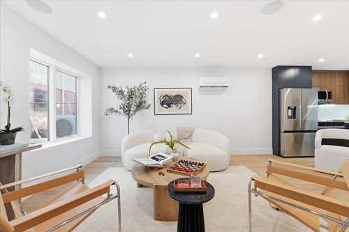 4-105 Laidlaw Ave, Jersey City, NJ, 07306-2105 | Card Image