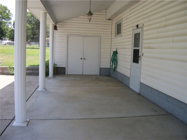 102 Nemacolin Rd, House other with 3 bedrooms, 3 bathrooms and 2 parking in Carmichaels PA | Image 4