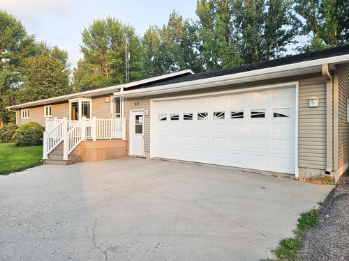 432 E 2nd St, Argyle, MN, 56713-4101 | Card Image
