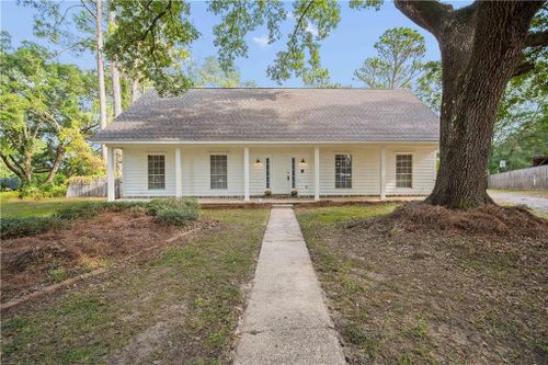 2600 Shay Court, Mobile, AL, 36695 | Card Image