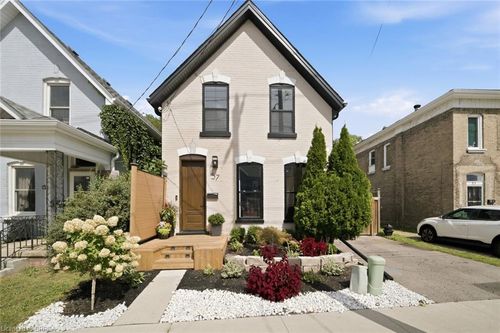 57 Terrace Hill St, Brantford, ON, N3R1E8 | Card Image