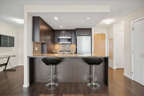 2102-2232 Douglas Rd, Burnaby, BC, V5C0G9 | Card Image