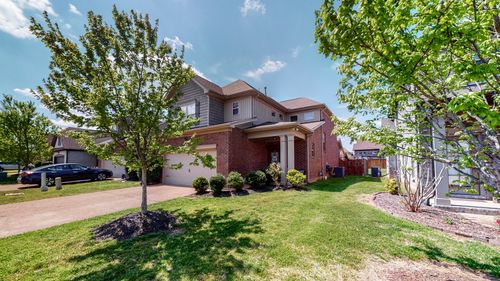 107 Trenton Ln, Hendersonville, TN, 37075-1403 | Card Image