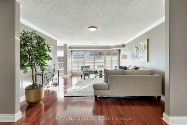 206 - 1770 Main St W, Condo with 2 bedrooms, 2 bathrooms and null parking in Hamilton ON | Image 7