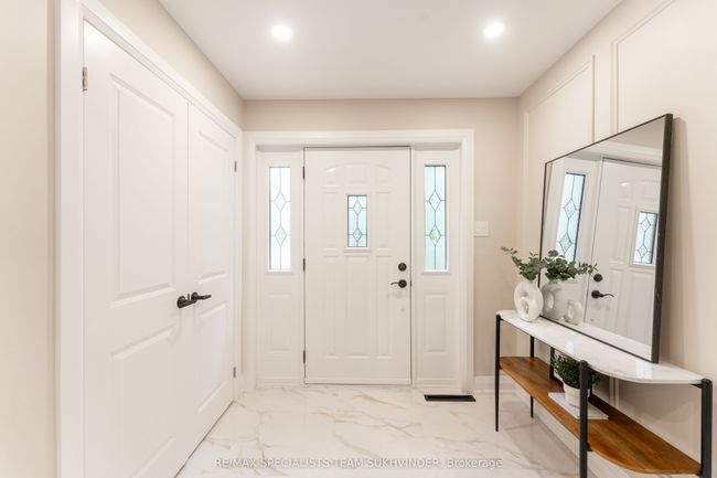 8889 10 Sideroad, House other with 5 bedrooms, 5 bathrooms and 20 parking in Milton ON | Image 4