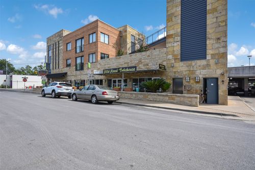 217-3016 Guadalupe St, Austin, TX, 78705-2849 | Card Image