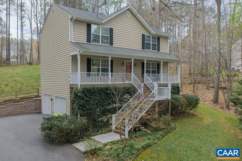 246 White Cedar Rd, BARBOURSVILLE, VA, 22923-2754 | Card Image