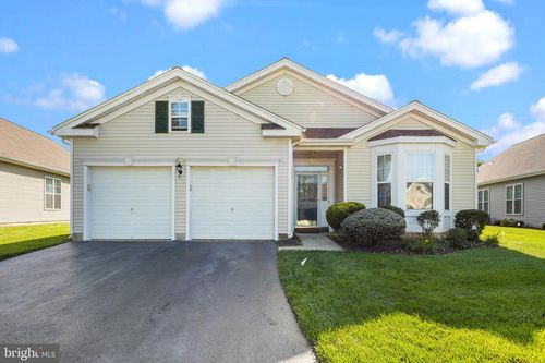 90 Minuteman Cir, Allentown, NJ, 08501-1863 | Card Image