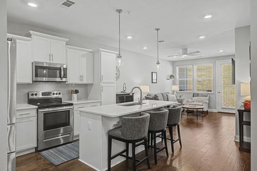 201-6000 Shadow Green Dr, Franklin, TN, 37064-4181 | Card Image