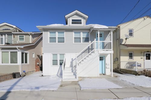 125 N Wissahickon Ave, Ventnor, NJ, 08406 | Card Image