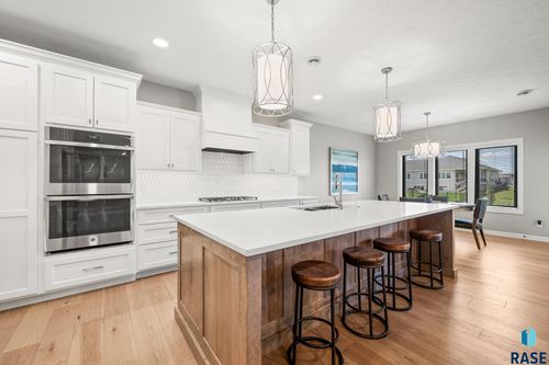 431 Brody Ct Court, Harrisburg, SD, 57032 | Card Image