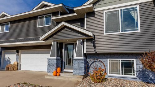 7650 Church St, Clear Lake, MN, 55319-4571 | Card Image