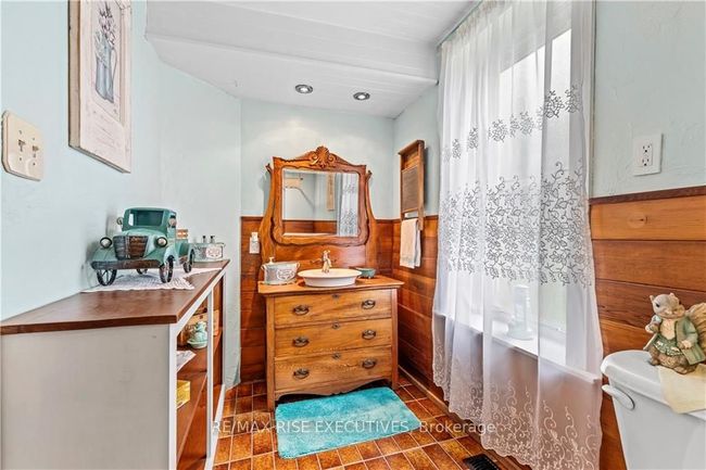 25 Devils Door Rd, House other with 3 bedrooms, 2 bathrooms and 12 parking in Front Yonge ON | Image 13