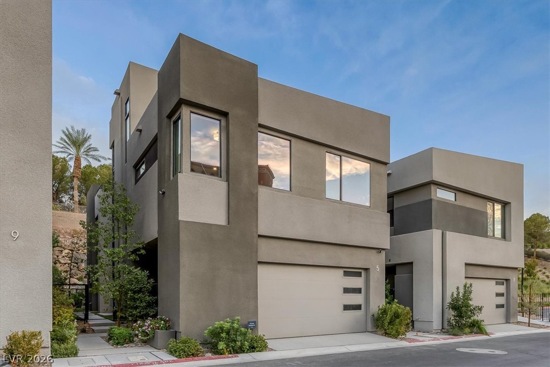 Residential in Henderson