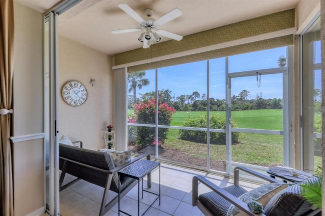 UNIT-1215 - 9641 Castle Point Dr, Condo with 2 bedrooms, 2 bathrooms and null parking in Sarasota FL | Image 83