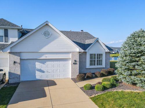 343 White Hawk Way, Manteno, IL, 60950-5205 | Card Image