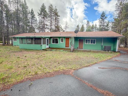 15972 Sunrise Blvd, La Pine, OR, 97739-9773 | Card Image