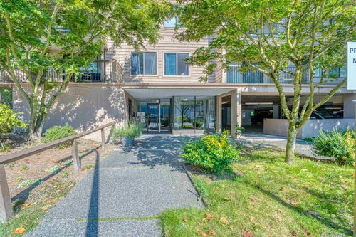 306-5500 Cooney Rd, Richmond, BC, V6X3E5 | Card Image