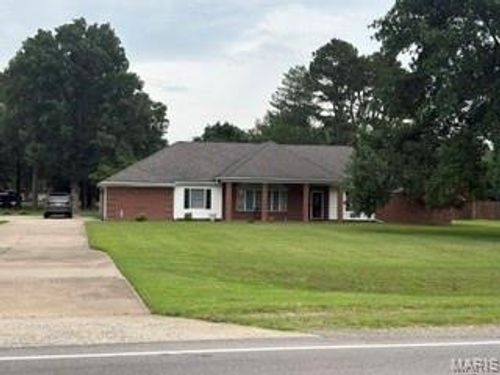 616 W Salcedo Rd, Sikeston, MO, 63801-4614 | Card Image