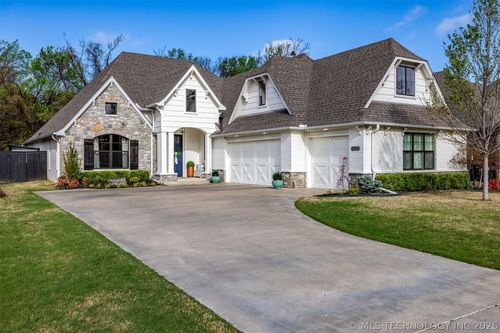 11940 S 68th East Ave, Bixby, OK, 74008-8276 | Card Image