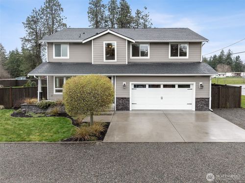 101 Murphy Ln S, Rainier, WA, 98576-6301 | Card Image
