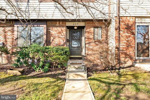 619 Edison Dr, East Windsor, NJ, 08520-5205 | Card Image