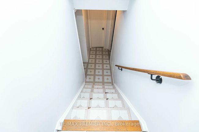43 - 21a Thistle Down Blvd, Condo with 3 bedrooms, 3 bathrooms and 1 parking in Toronto ON | Image 38