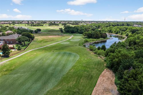 813 Deer Ridge Trl, Mckinney, TX, 75072-9092 | Card Image