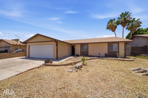 1779 W 28th St, Yuma, AZ, 85364-7001 | Card Image