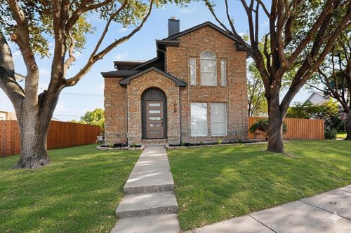 1009 Lake Bluff Dr, Flower Mound, TX, 75028-7225 | Card Image