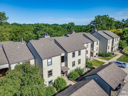 1316 Westbrooke St, Lawrence, KS, 66049-4049 | Card Image