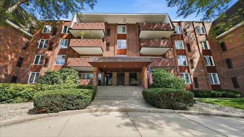 207-121 S Spruce Ave, Wood Dale, IL, 60191-2118 | Card Image
