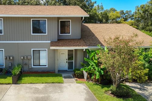 10131 Lake Oak Cir, TAMPA, FL, 33624-5292 | Card Image