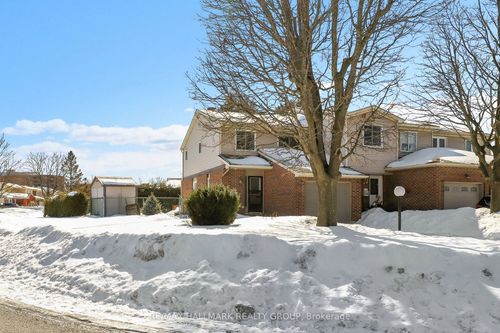 88 Homestead St, Nepean, ON, K2E7N6 | Card Image