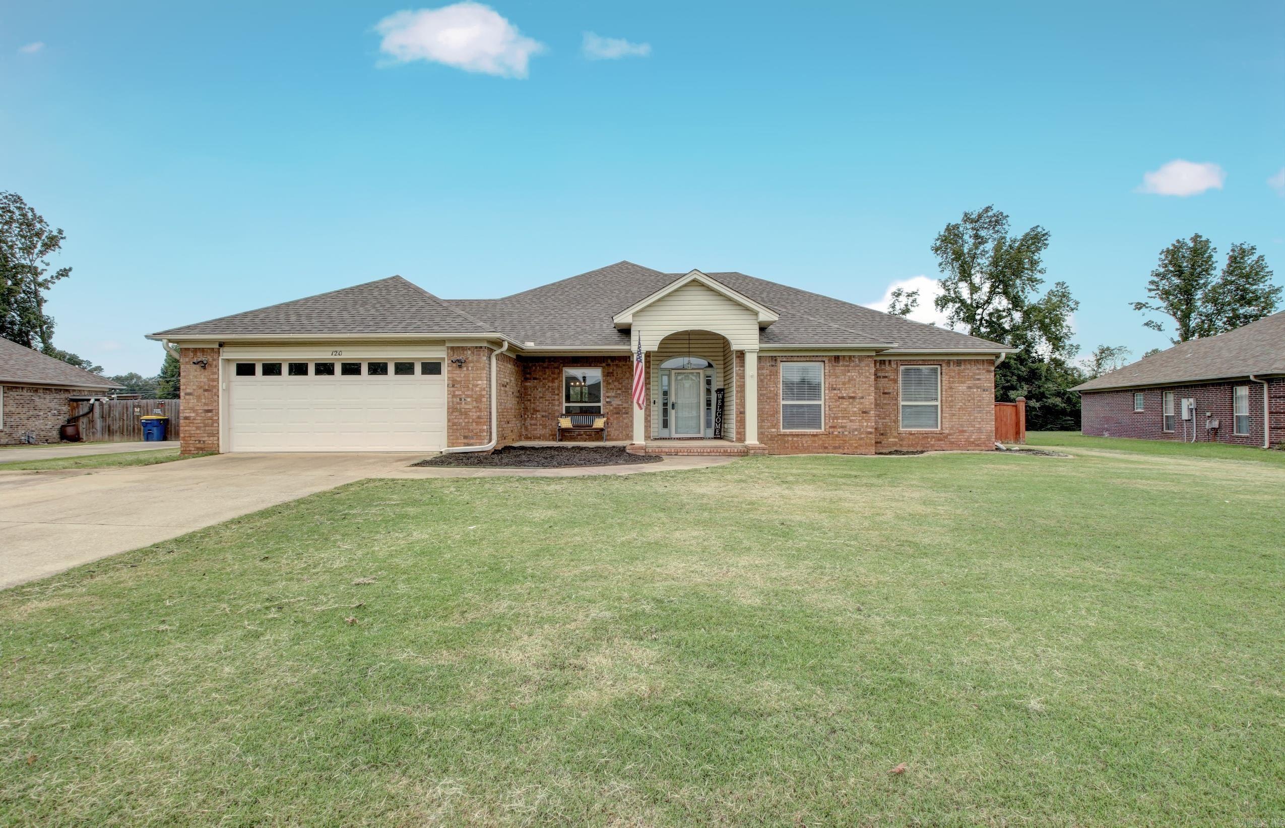 Birchwood Cir, Cabot, AR 72023