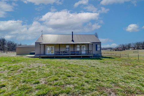 580 S Farm Road 89, Springfield, MO, 65802-8716 | Card Image