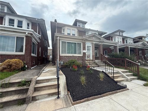 1930 W Chew Street, Allentown City, PA, 18104 | Card Image