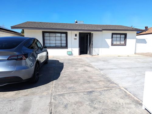 2536 E Culver St, Phoenix, AZ, 85008-4633 | Card Image