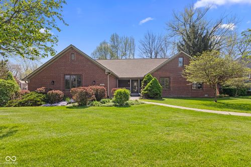 6605 Mossy Rock Ln, Indianapolis, IN, 46237-2939 | Card Image
