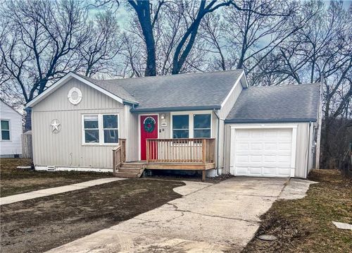 1001 Ne 44th St, Kansas City, MO, 64116-1908 | Card Image