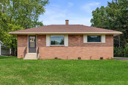 3316 3 Mile Road, Caledonia, WI, 53404 | Card Image