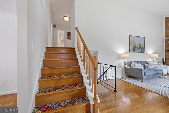 9821 Singleton Dr, House other with 5 bedrooms, 4 bathrooms and null parking in BETHESDA MD | Image 12