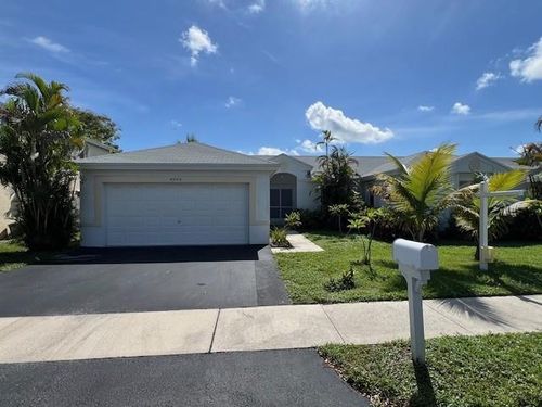 4020 Sw 72nd Way, Davie, FL, 33314-3173 | Card Image