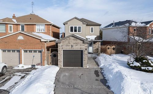 3 Teddington Cres, Whitby, ON, L1R1S4 | Card Image