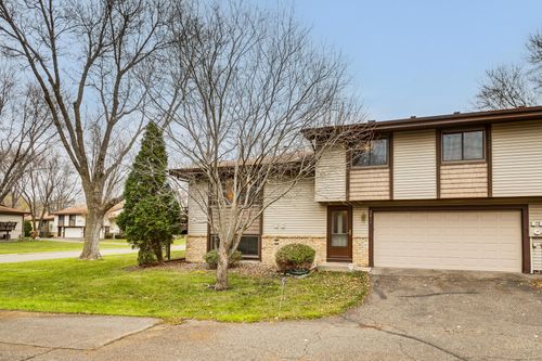 3811 Brookdale Circle N, Brooklyn Park, MN, 55443 | Card Image