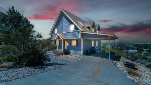 208 Hillcrest Cir, Rangely, CO, 81648-3110 | Card Image