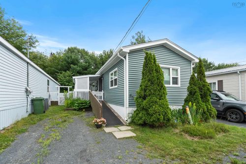 63 Bridget Avenue, House with 2 bedrooms, 1 bathrooms and null parking in Halifax NS | Card Image
